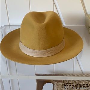 Lovely Bird Mustard Felt semi floppy Hat